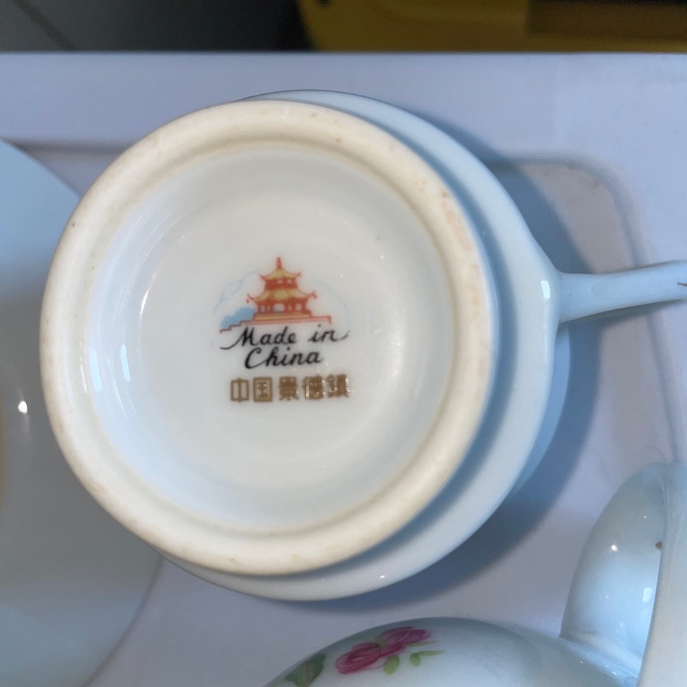 Teapot Set - Picture 13 of 14
